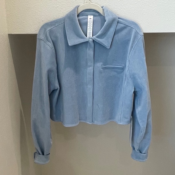 NWT Alo Blue Micro Corduroy Cropped Dreamer Button Down Jacket (Size S) - Picture 5 of 11